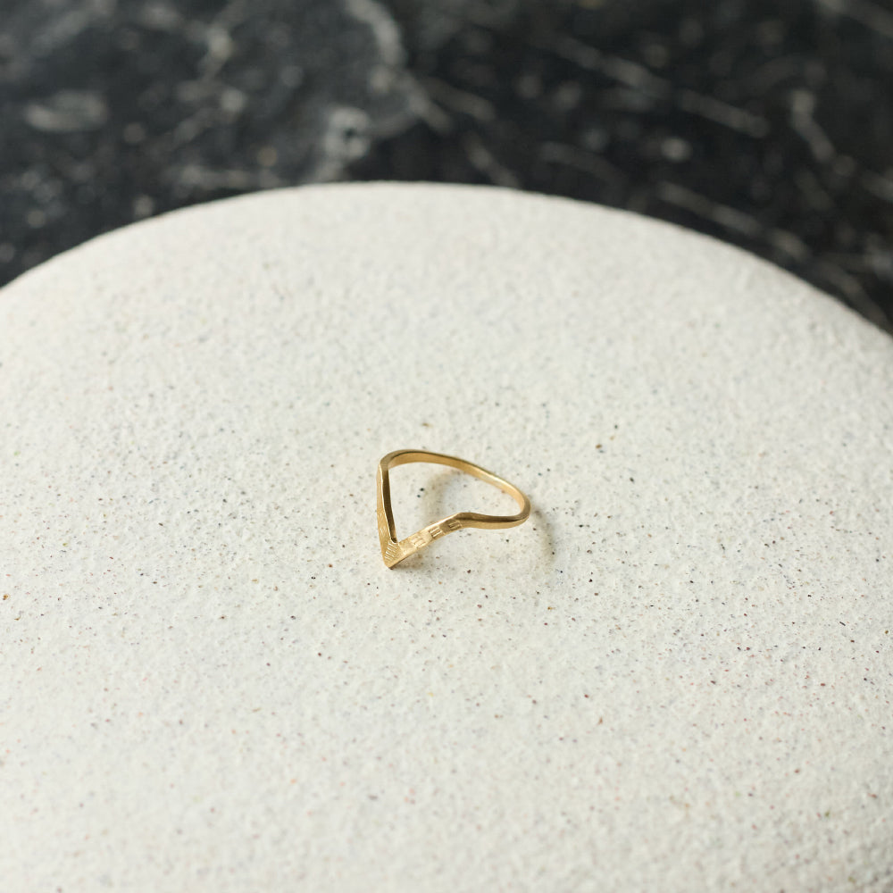 【受注】SURUME. Brass ring "Triangle"