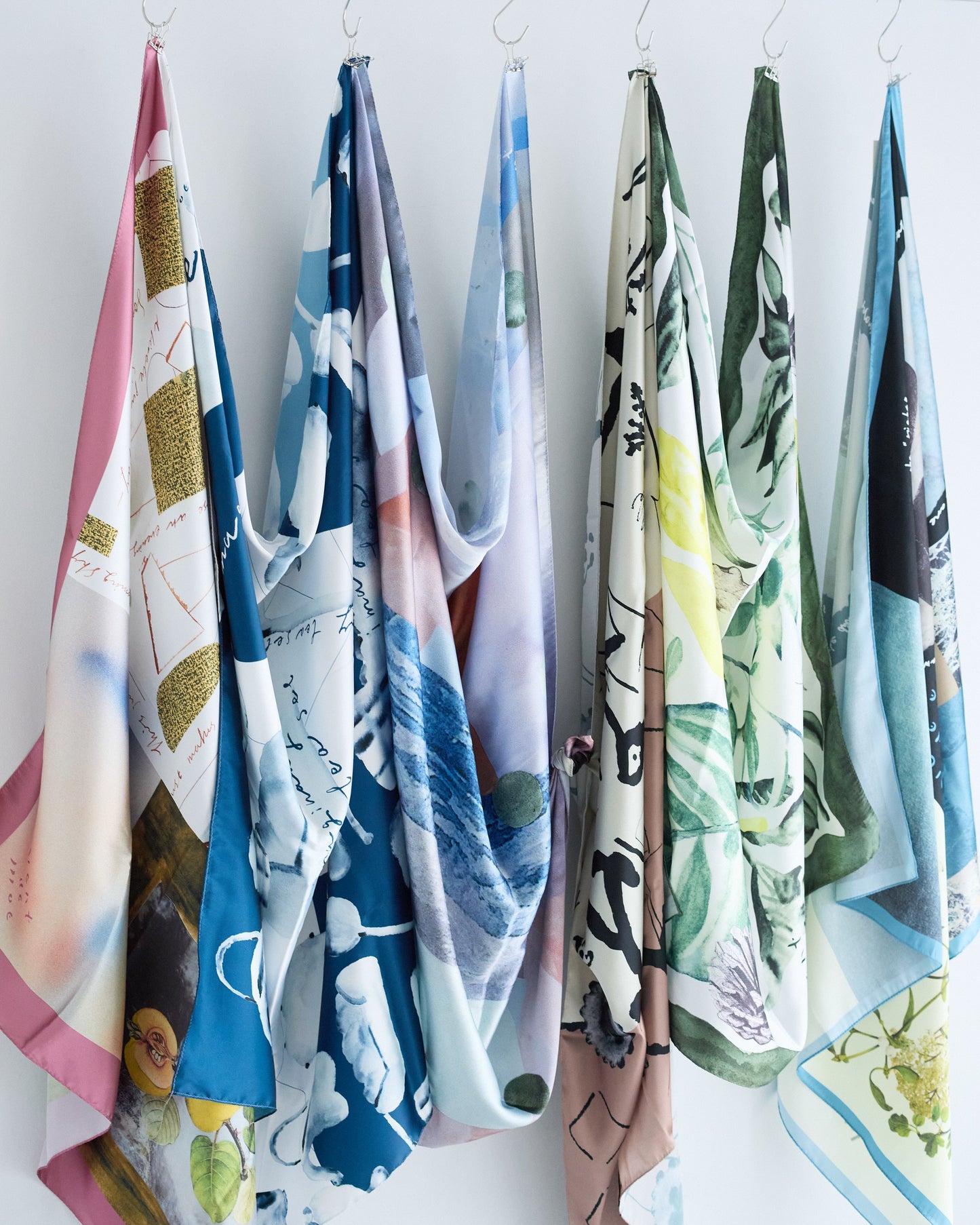 【受注】printed scarf May vent de moe