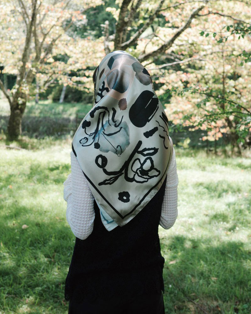 【受注】printed scarf christmas rose /vent de moe