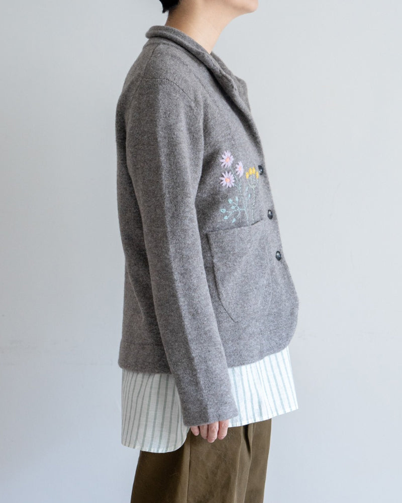 kanae entani ハンド刺繍ニット(テーラードカーディガン)