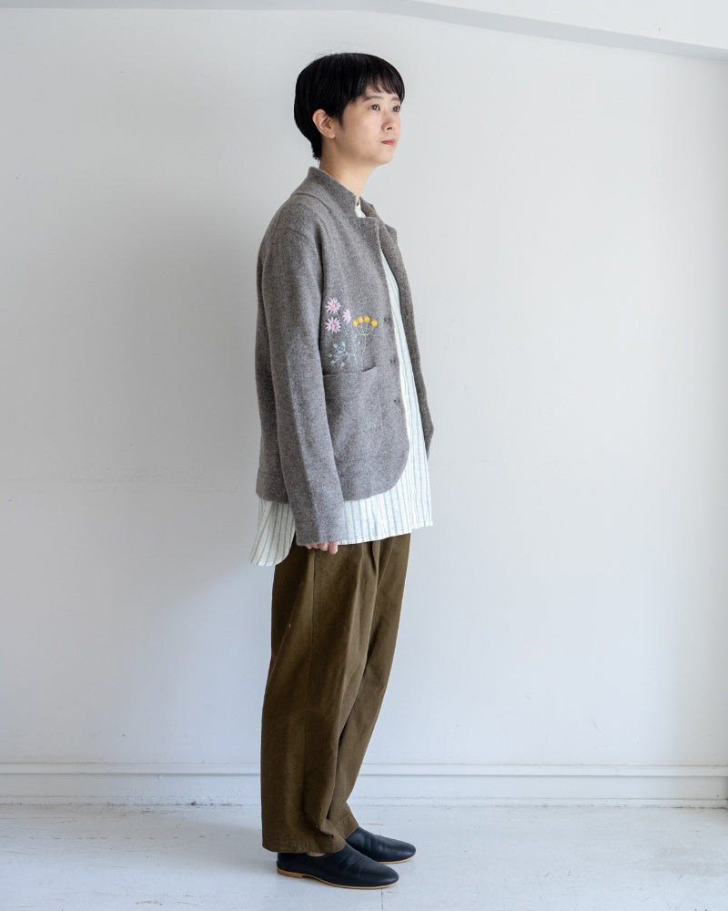 kanae entani ハンド刺繍ニット(テーラードカーディガン)