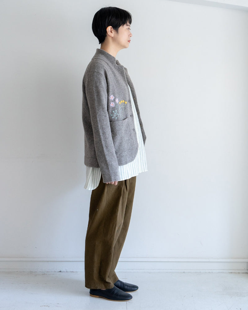 kanae entani ハンド刺繍ニット(テーラードカーディガン)