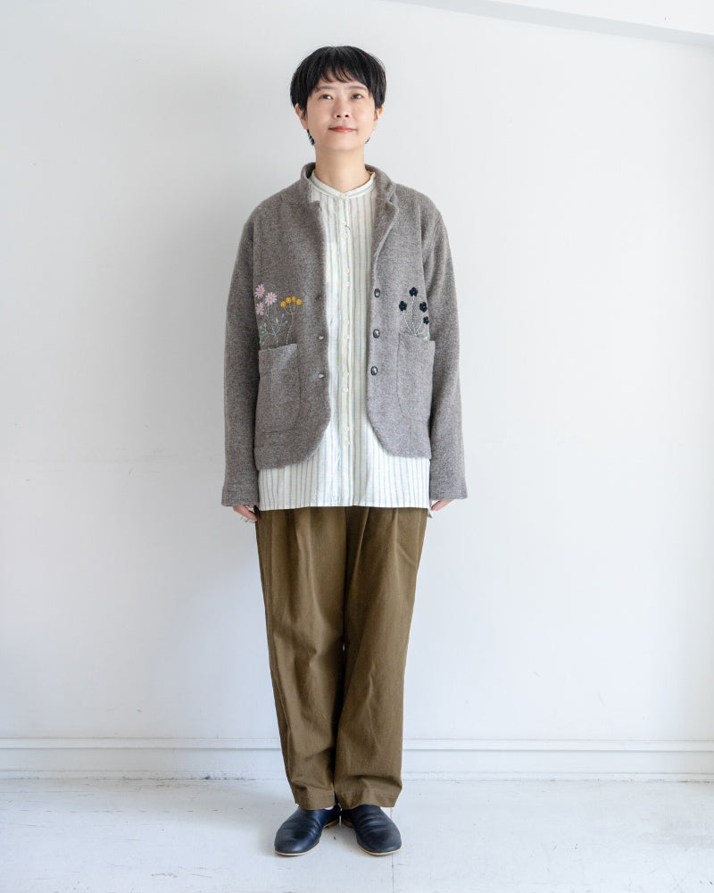 kanae entani ハンド刺繍ニット(テーラードカーディガン)