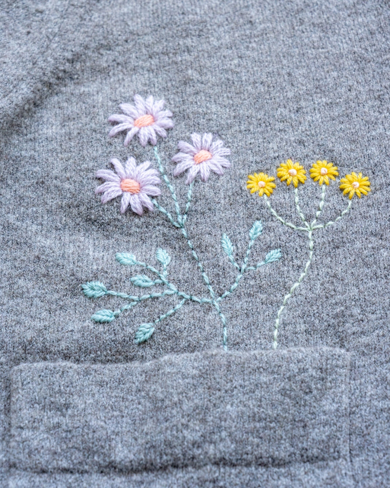 kanae entani ハンド刺繍ニット(テーラードカーディガン)