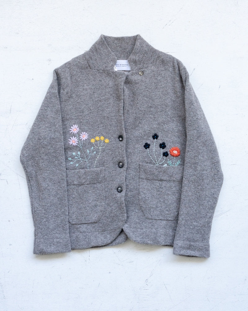kanae entani ハンド刺繍ニット(テーラードカーディガン)