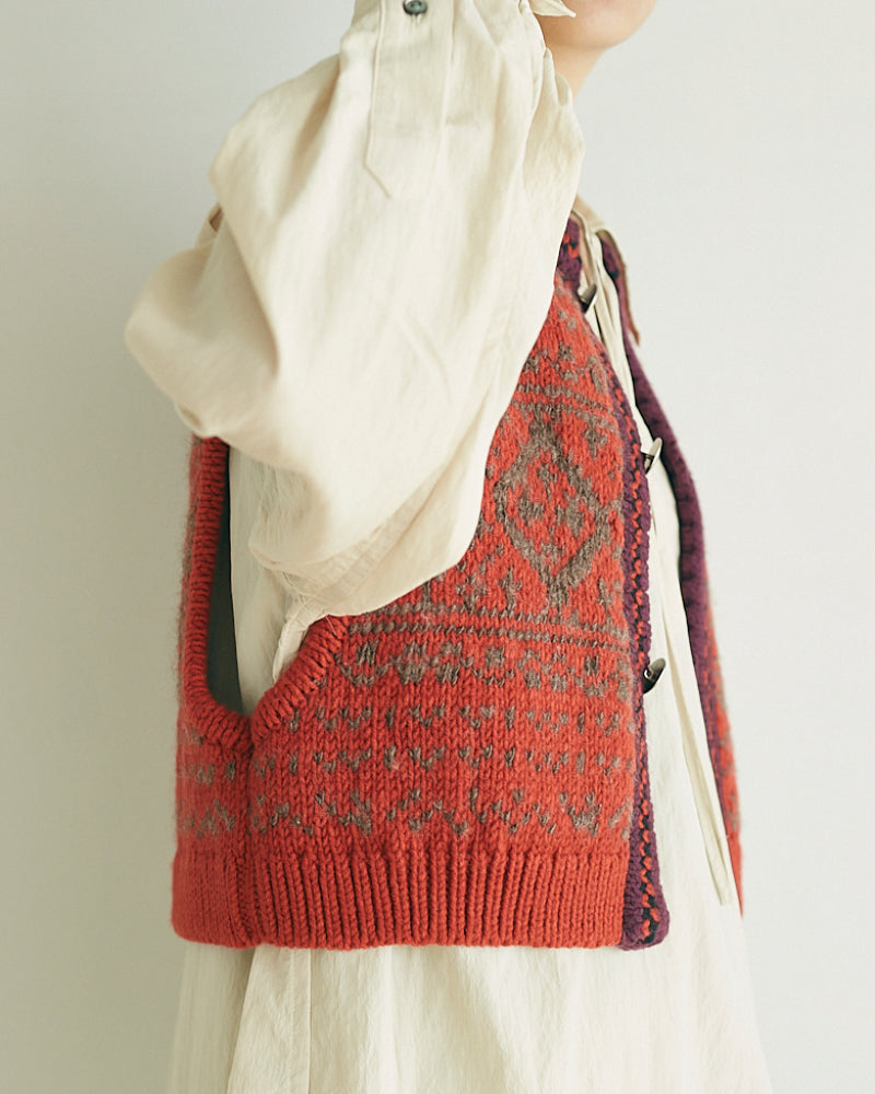 (sold)Jaquard Pattern Knitted Vest/JöICEADDED /