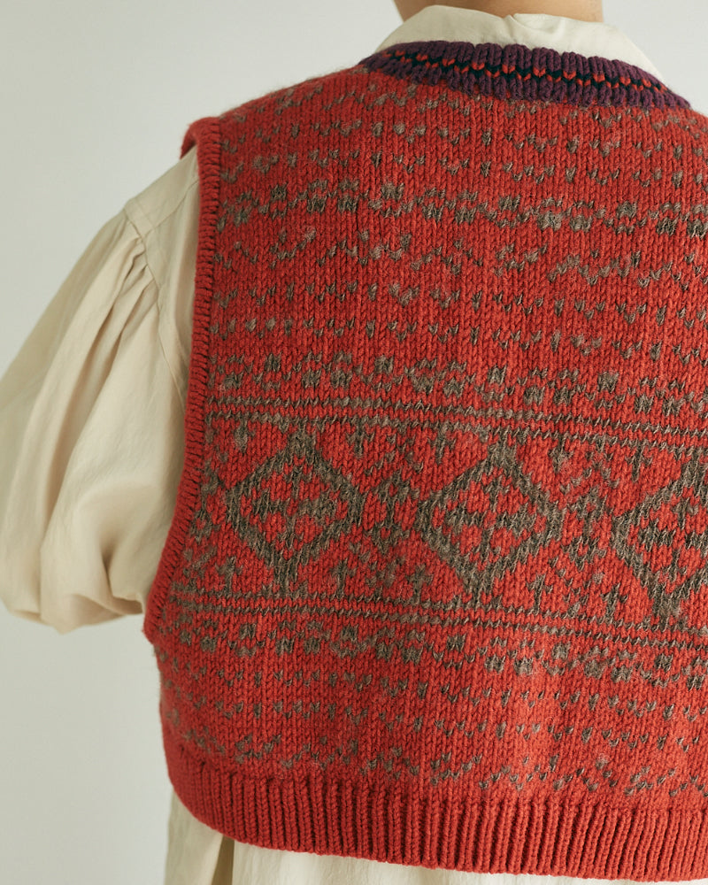 (sold)Jaquard Pattern Knitted Vest/JöICEADDED /