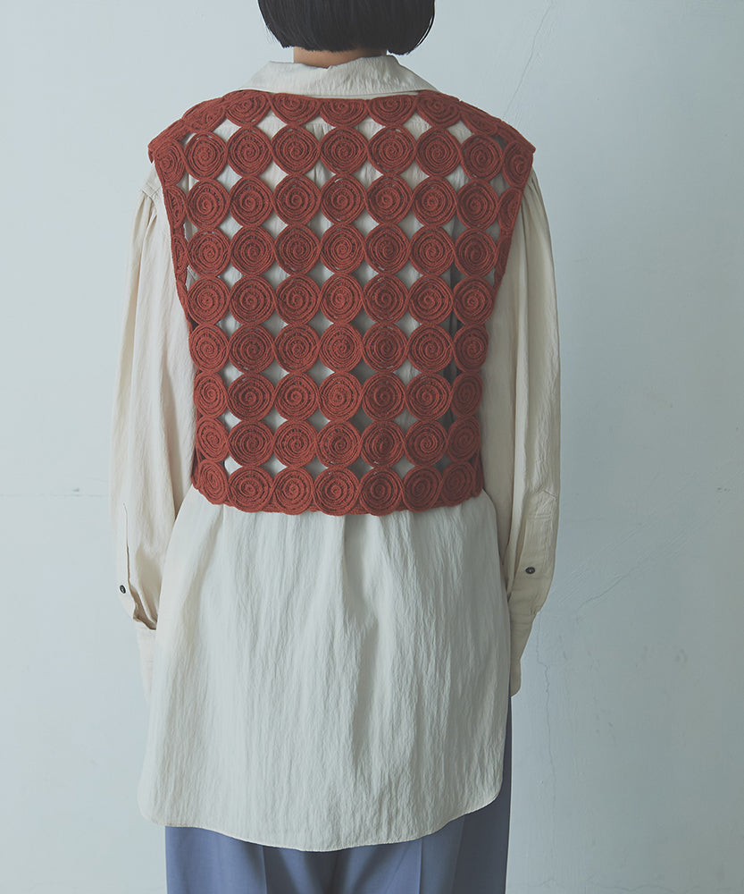 (sold)Embroidered Knitted Vest/ JöICEADDED