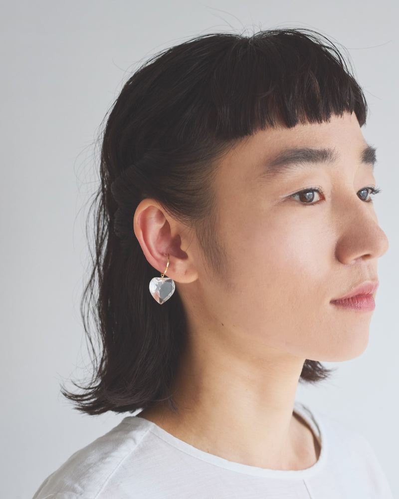 nemunemu　水晶 ear cuff（片耳）