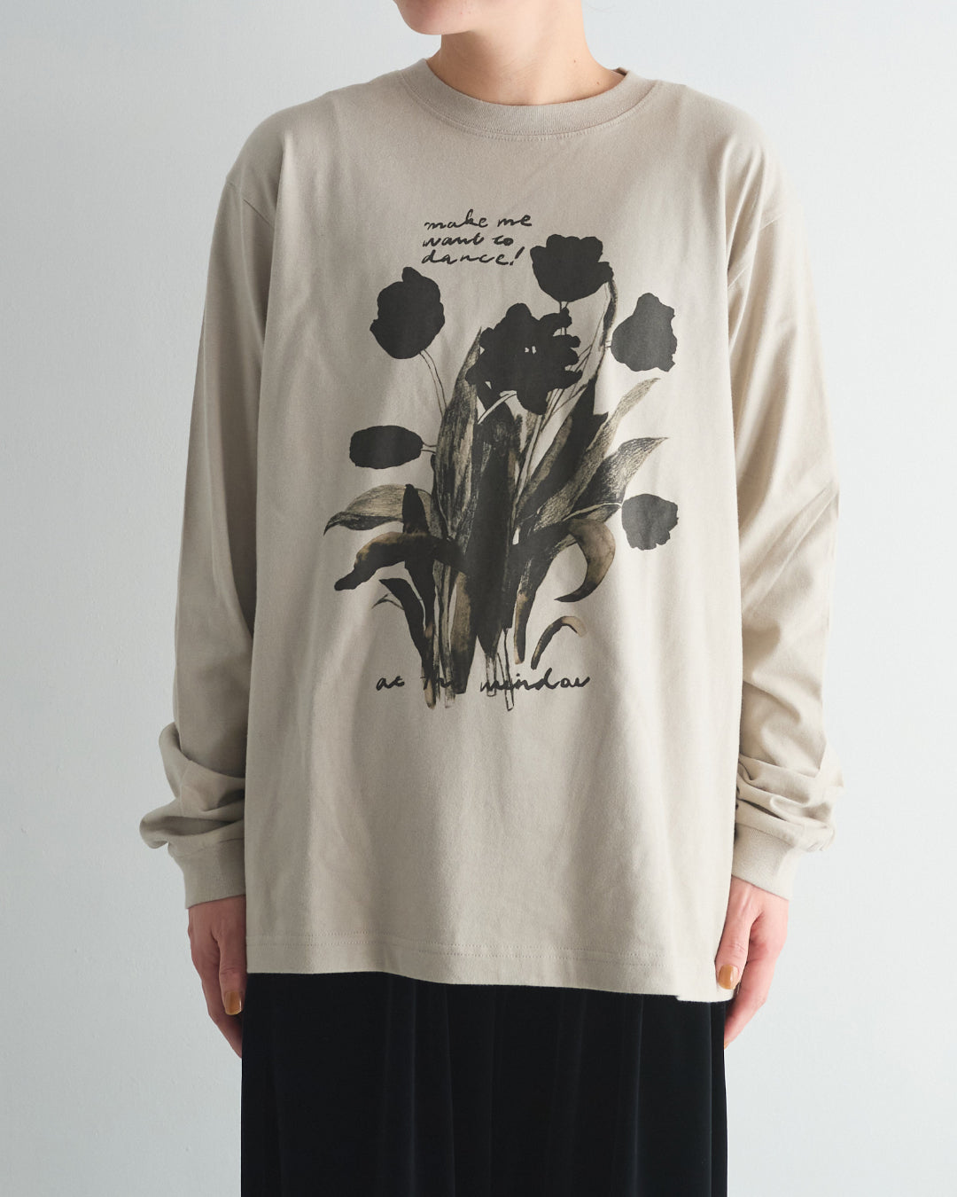 black tulip 長袖Tシャツ