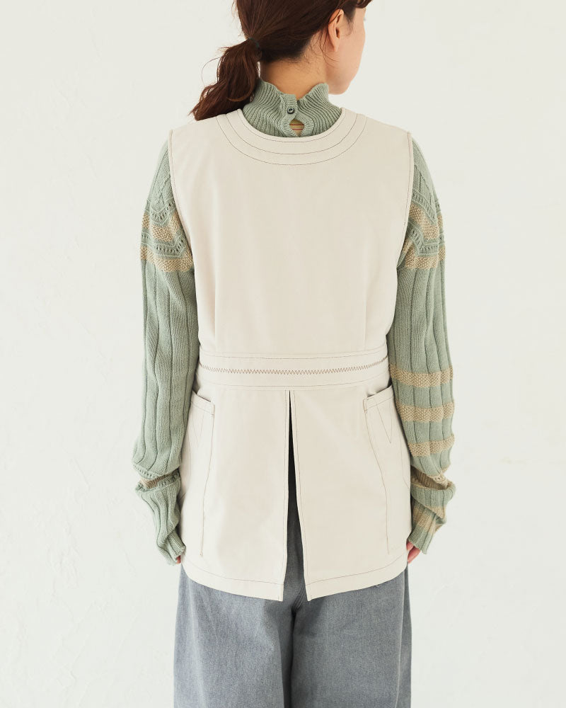 【予約】（sold)Geometric Patterned vest/ JöICEADDED /J253VT01