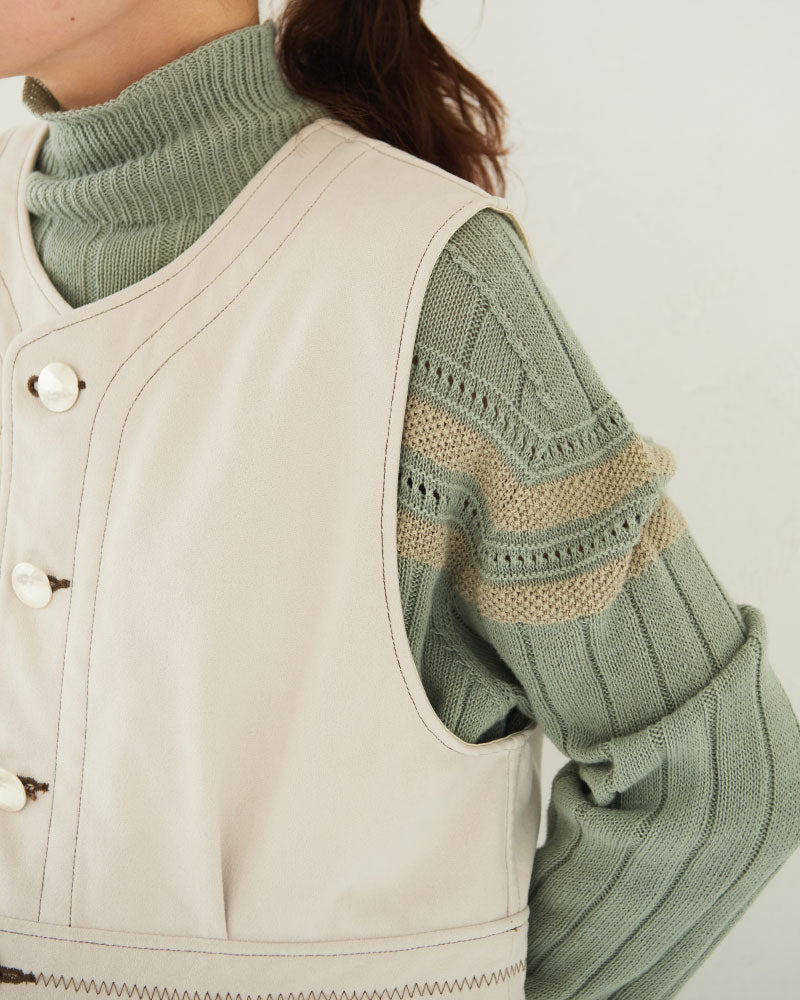 【予約】（sold)Geometric Patterned vest/ JöICEADDED /J253VT01