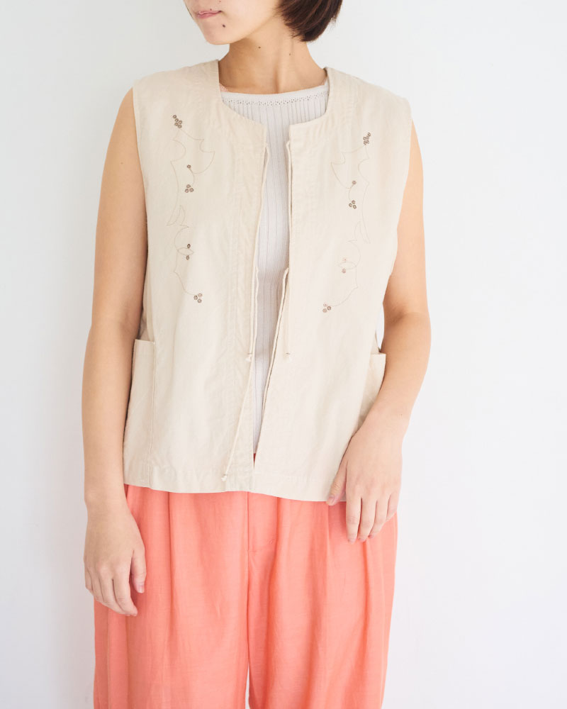 Leaves Embroidered Vest/ JöICEADDED /J261VT01/