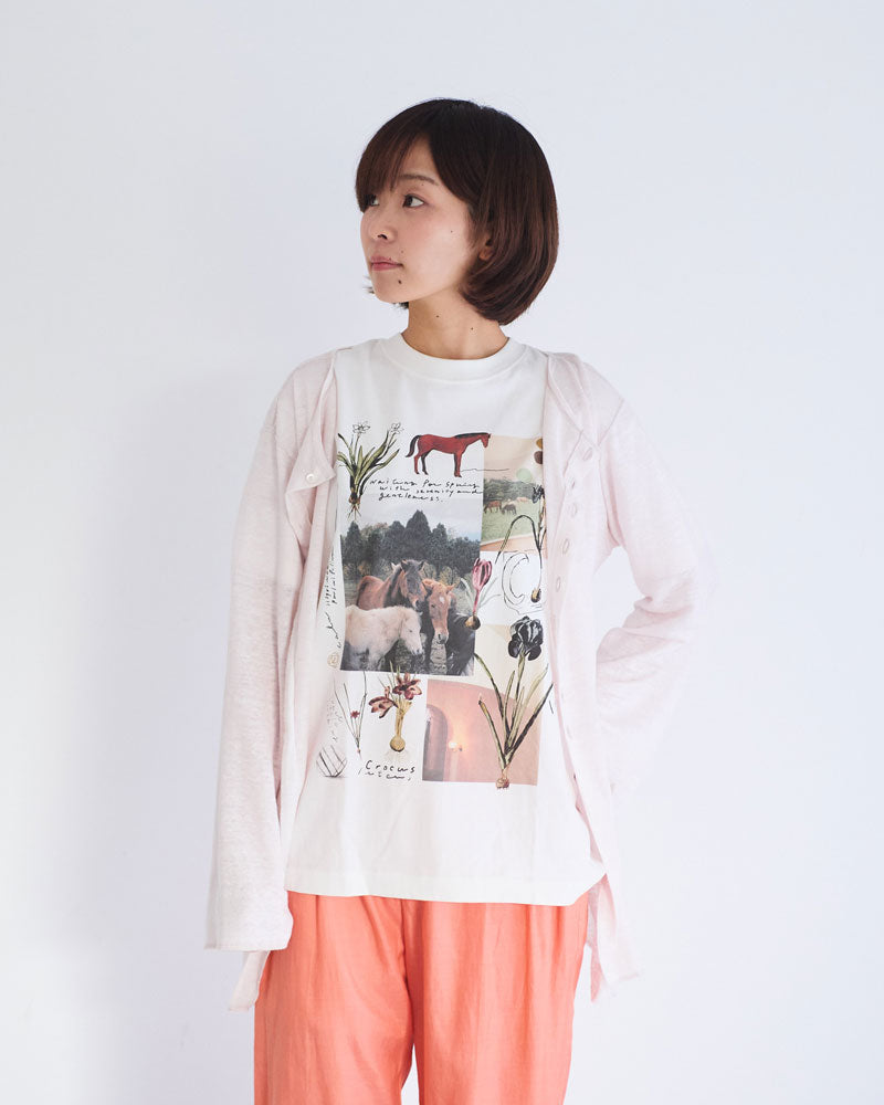 馬と球根花　ロングスリーブTシャツ