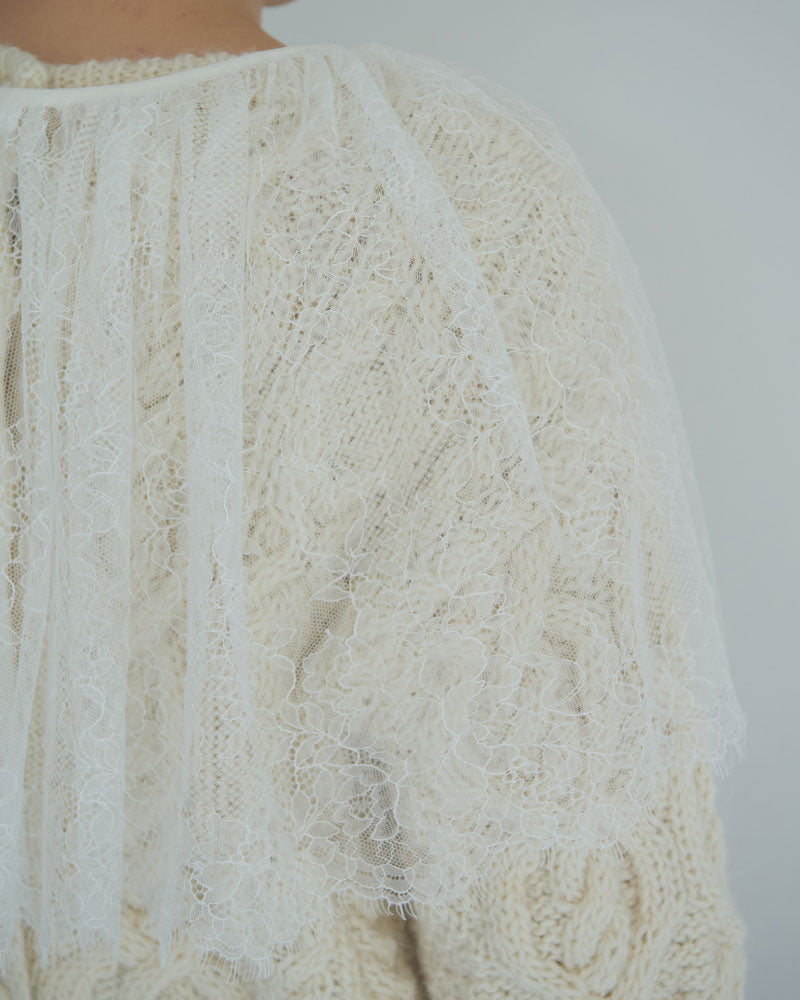 levers lace cape/Hériter/H2-26-3007
