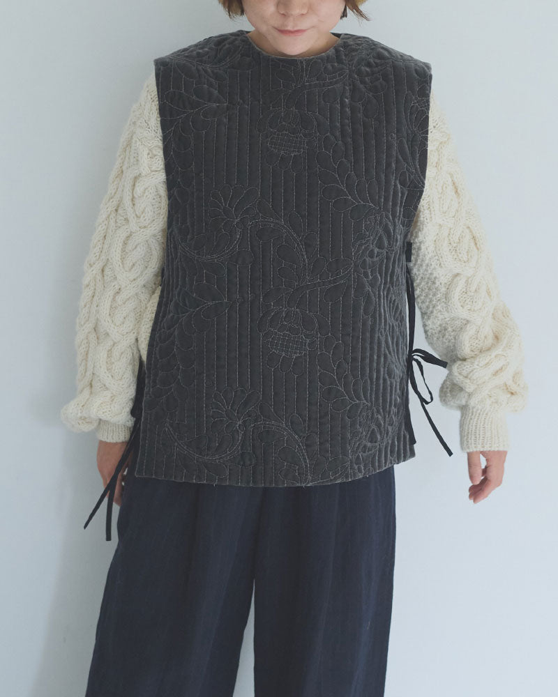 velvet quilt embroidery gilet/Hériter/H2-26-3016