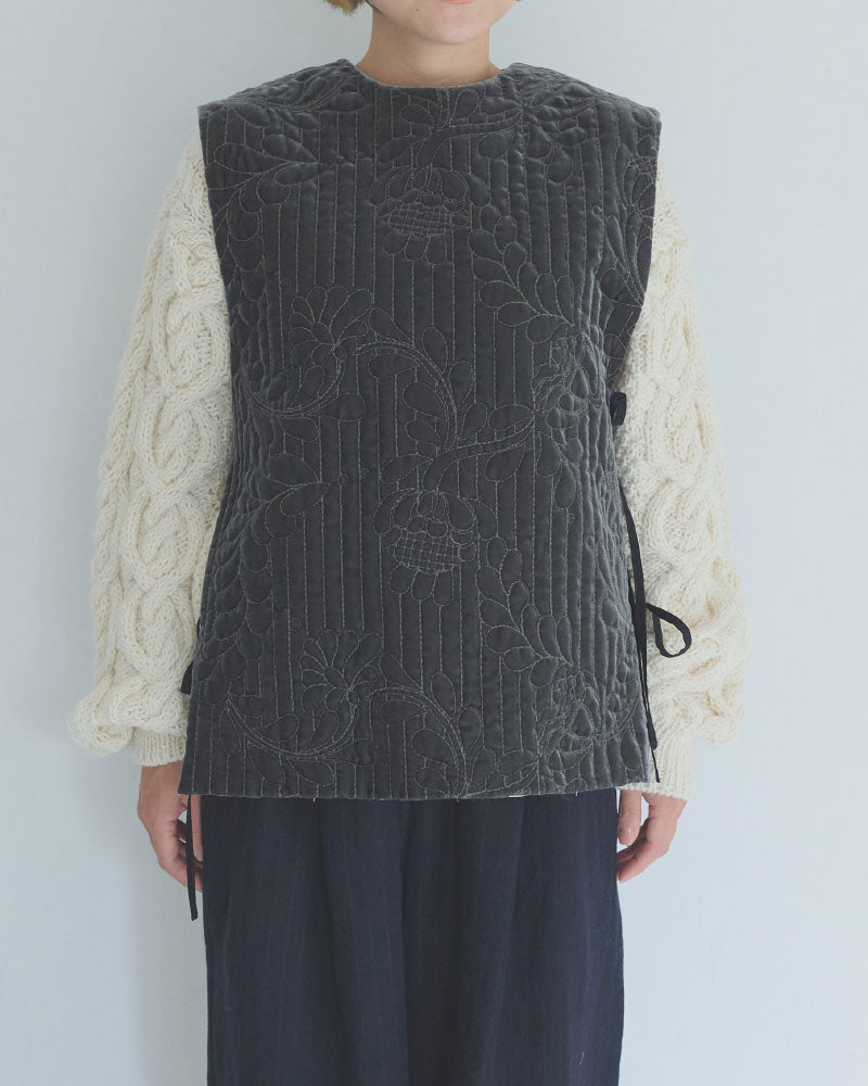 velvet quilt embroidery gilet/Hériter/H2-26-3016