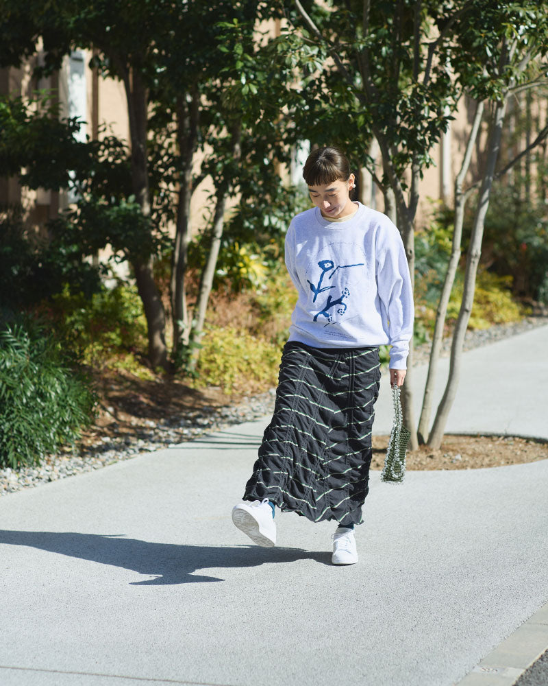 野の花スウェット