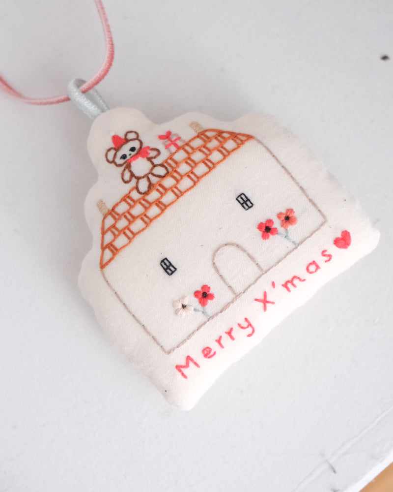 【受注】クリスマスボックス（お家オーナメント）kanae entani