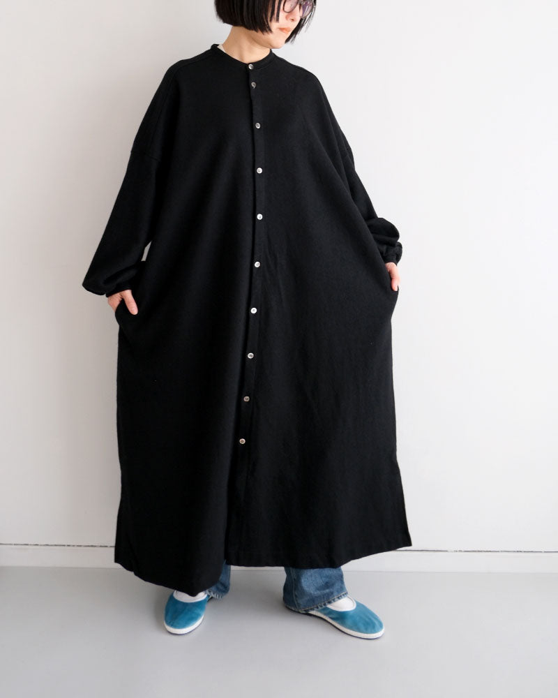 ウール圧縮バンドカラーワンピースコート/universaltissu/ UT244CT008