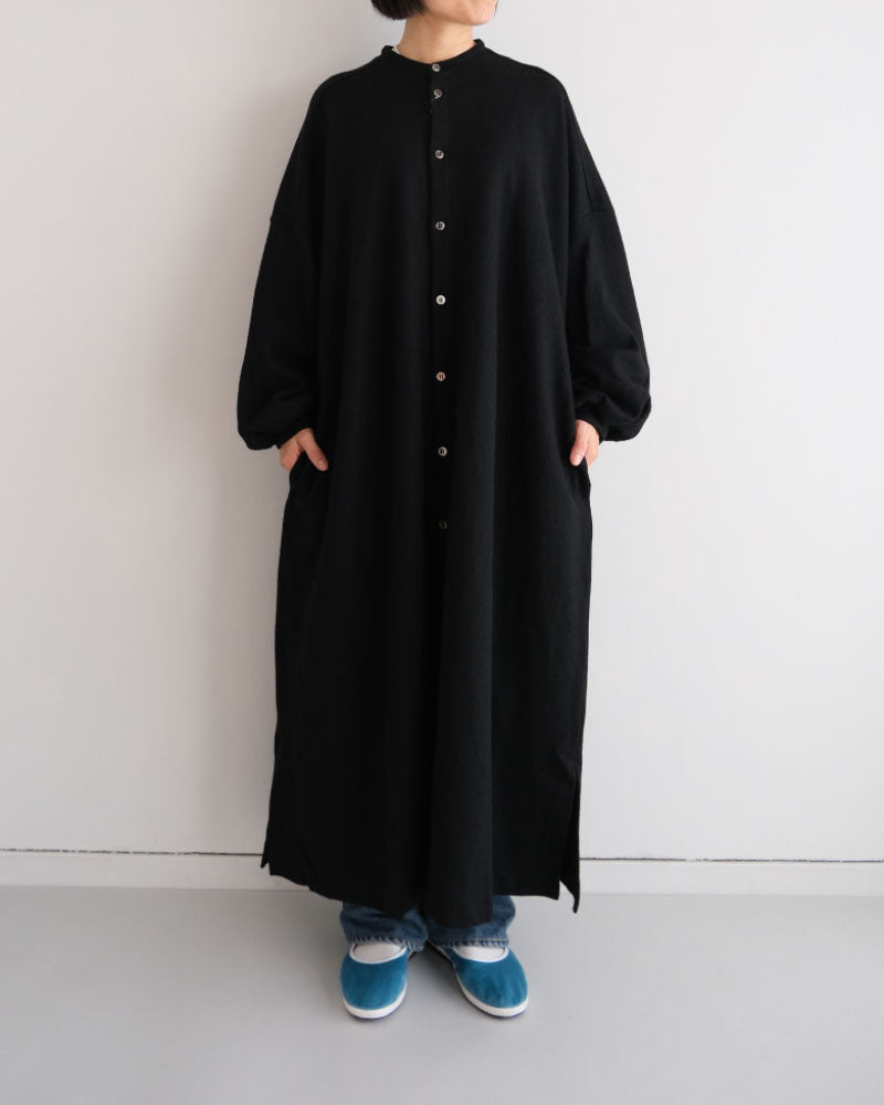 ウール圧縮バンドカラーワンピースコート/universaltissu/ UT244CT008