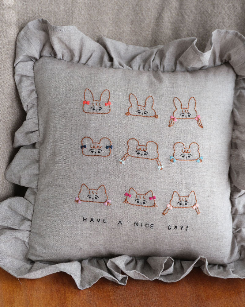 刺繍クッション/HAVE A NICE DAY(chacoal)/Kanae Entani
