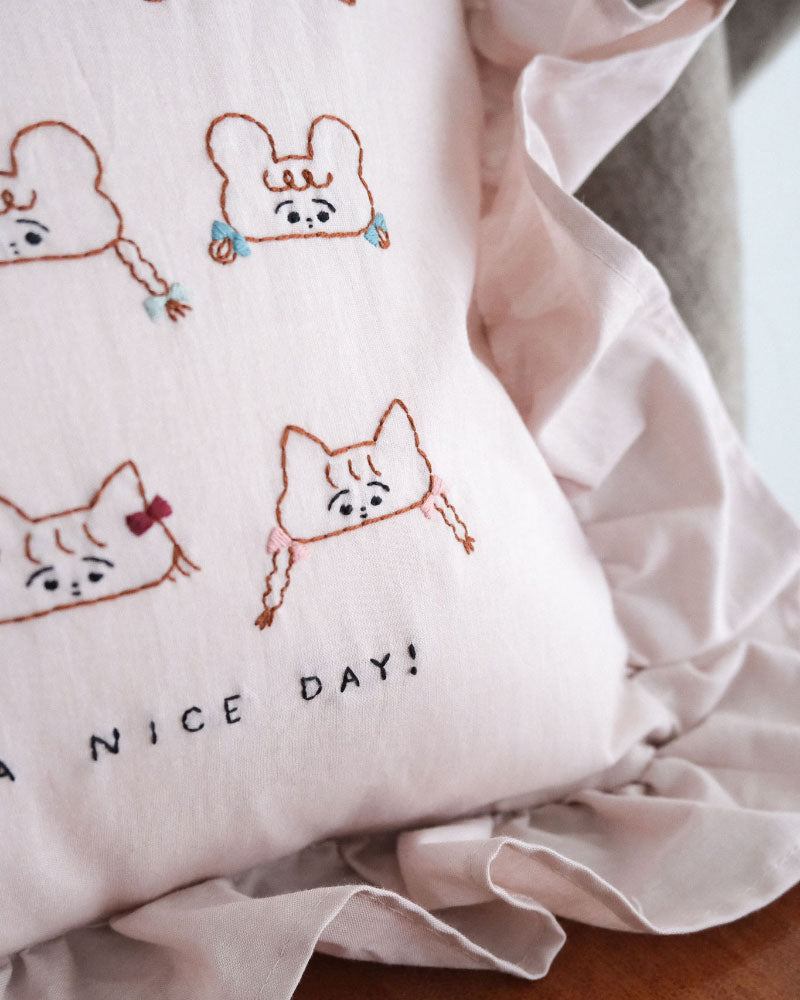 刺繍クッション/HAVE A NICE DAY(pink)/Kanae Entani