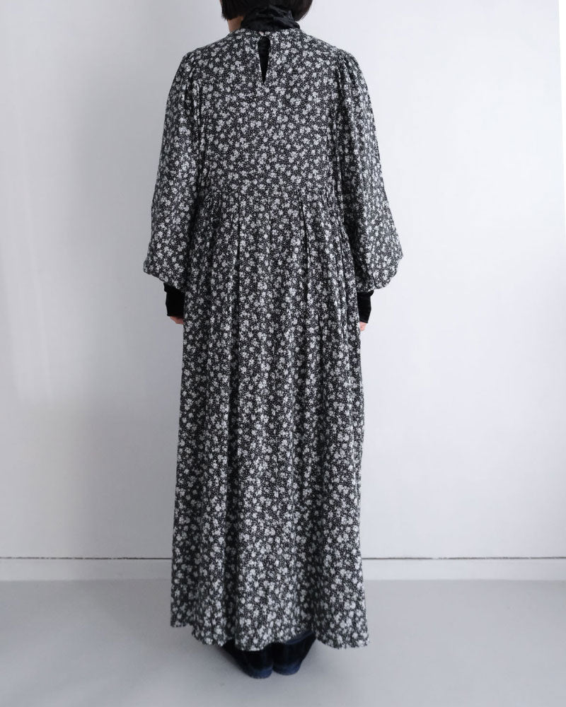 フラワープ リント バンドカラータックギ ャザー OP/UNIVERSALTISSU/PA260OP030