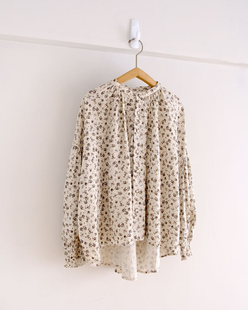 ラワープリント/バンドカラーシャーリングブラウス/UNIVERSALTISSU/PA260BL029