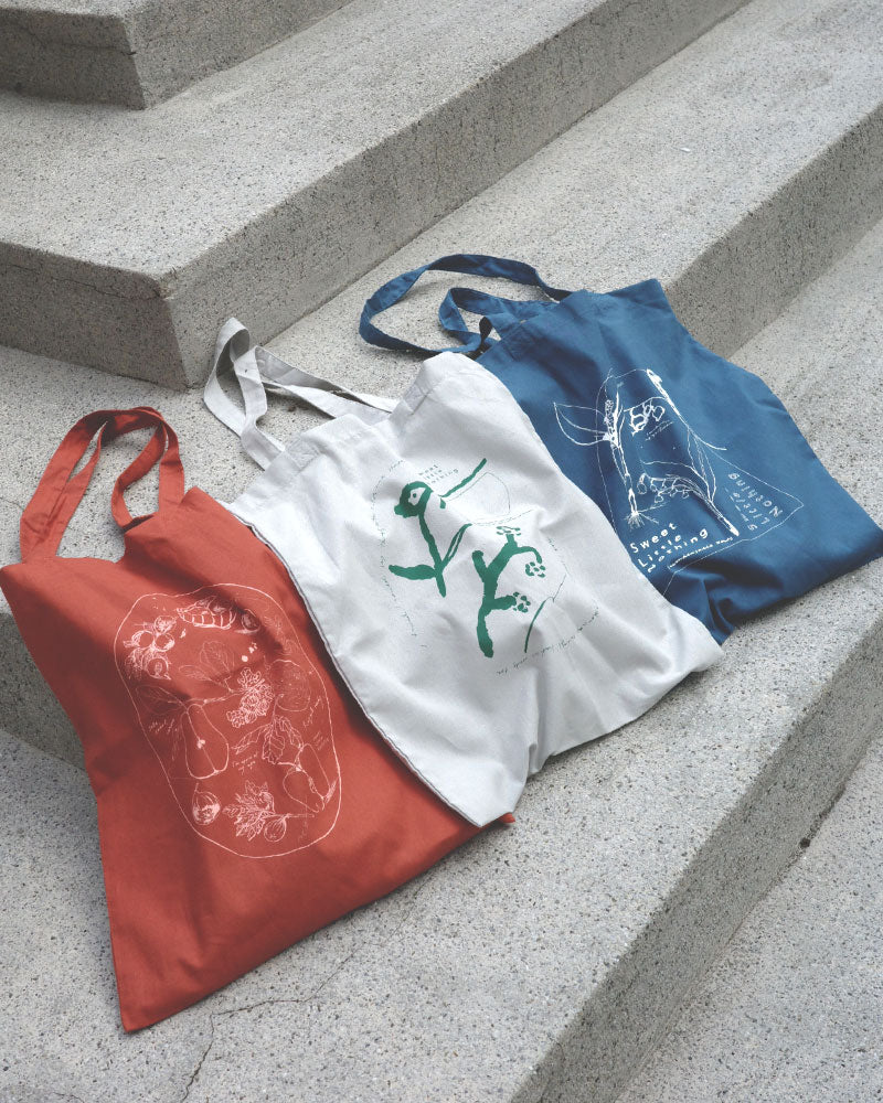 野の花プリントトートバッグ